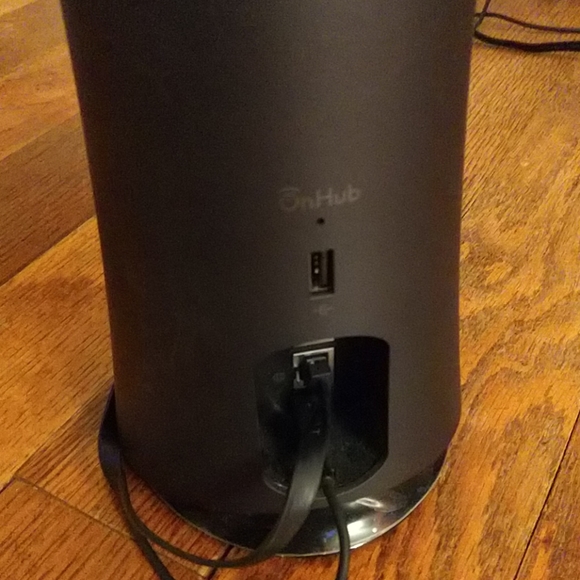 Asus OnHub SRT-AC1900 Google Router - Picture 2 of 4